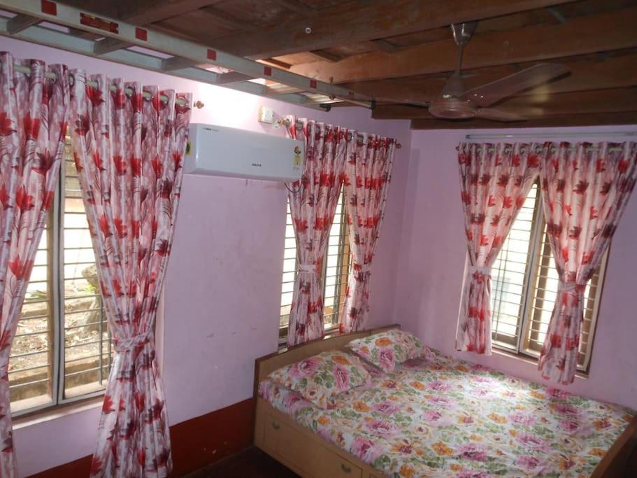 Runnin Airport - Homestay Gurpur Extérieur photo