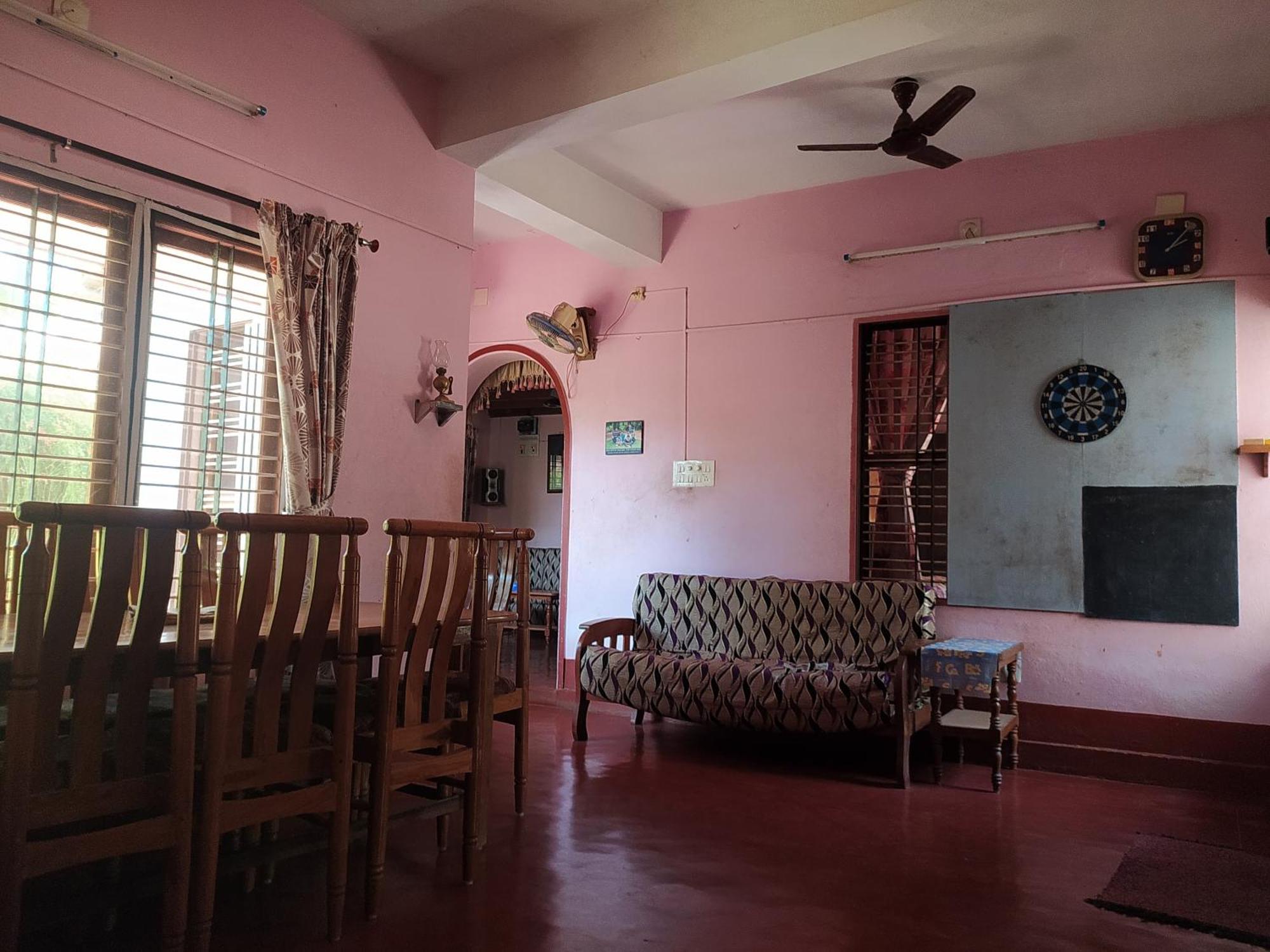 Runnin Airport - Homestay Gurpur Extérieur photo