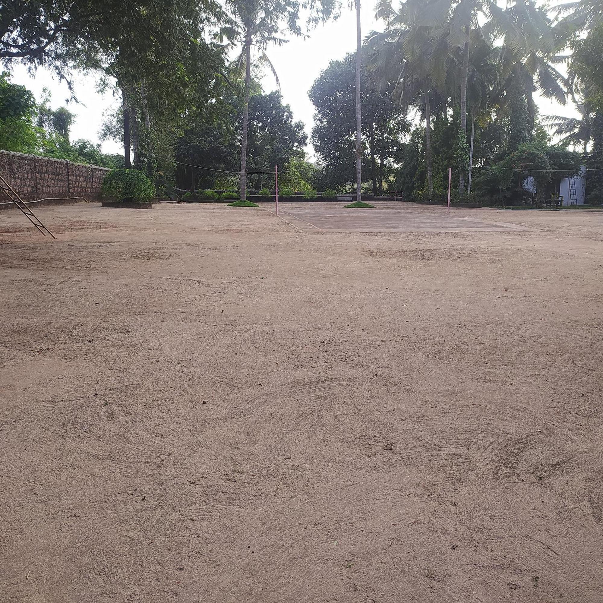 Runnin Airport - Homestay Gurpur Extérieur photo